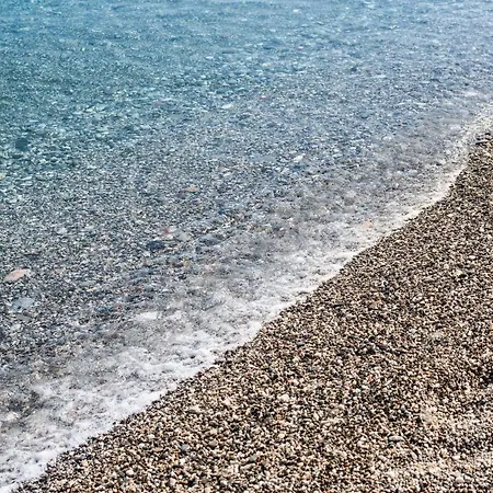 Deluxe Blue Holiday Taormina Sea Front * Letojanni