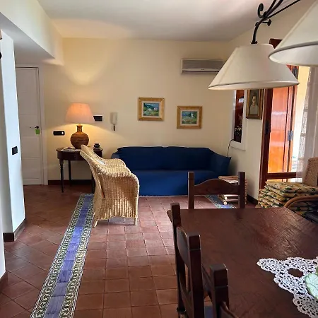 Deluxe Blue Holiday Taormina Sea Front Apartment